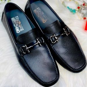Salvator Ferragamo Men’s calf leather Loafer